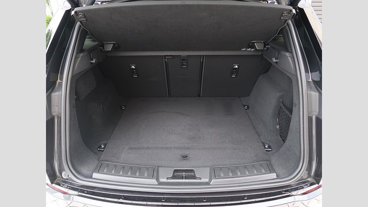 2024 認定中古車 Land Rover Range Rover Evoque カルパチアングレイ D200マイルドハイブリッド（ディーゼル） Standard Wheelbase S