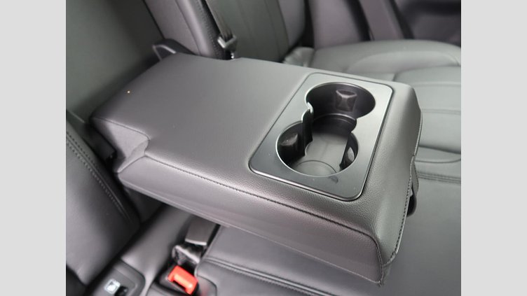 2024 認定中古車 Land Rover Range Rover Evoque フジホワイト D200マイルドハイブリッド（ディーゼル） スタンダードホイールベース DYNAMIC SE