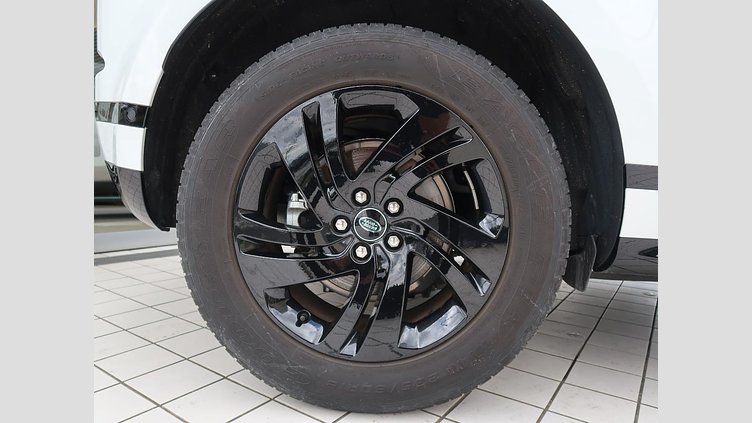 2024 認定中古車 Land Rover Range Rover Evoque フジホワイト D200マイルドハイブリッド（ディーゼル） スタンダードホイールベース DYNAMIC SE