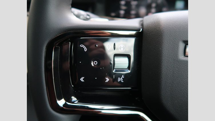 2024 認定中古車 Land Rover Range Rover Evoque フジホワイト D200マイルドハイブリッド（ディーゼル） スタンダードホイールベース DYNAMIC SE