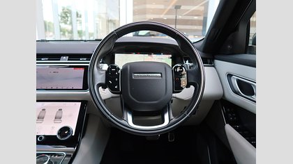 Range Rover Velar 13