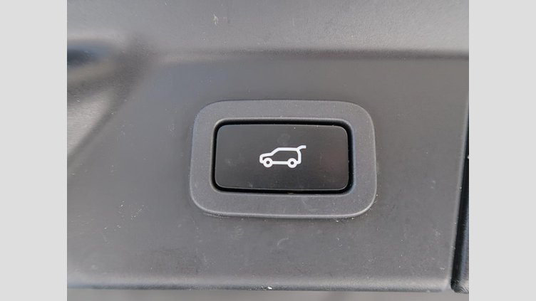 2019 認定中古車 Land Rover Range Rover Velar シリコンシルバー P380 R-DYNAMIC SE