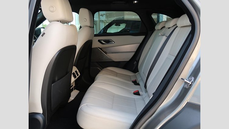2019 認定中古車 Land Rover Range Rover Velar シリコンシルバー P380 R-DYNAMIC SE