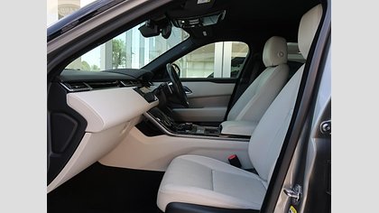 Range Rover Velar 16