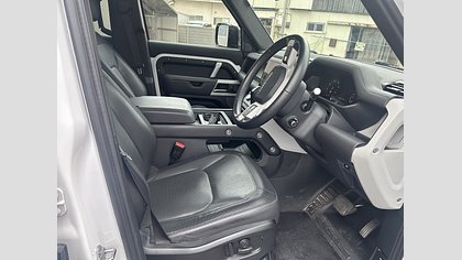 Defender 110 11