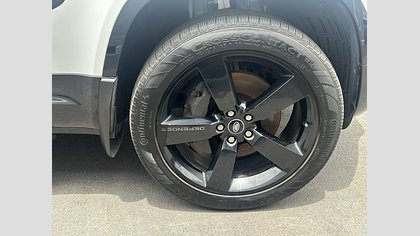 Defender 110 21