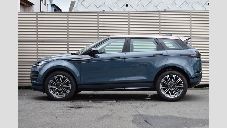 2024 認定中古車 Land Rover Range Rover Evoque トライベッカブルー D200マイルドハイブリッド（ディーゼル） Standard Wheelbase DYNAMIC SE