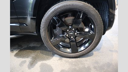 Defender 110 8