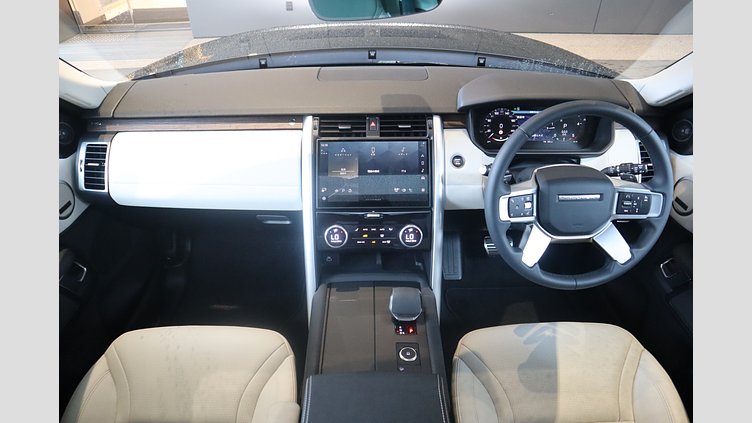 2025 認定中古車 Land Rover Discovery サントリーニブラック D350マイルドハイブリッド（ディーゼル） Dynamic SE