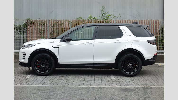 2024 認定中古車 Land Rover Discovery Sport オストゥーニパールホワイト プラグインハイブリッド（ガソリン） 標準ホイール Dynamic HSE