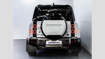 Defender 110 5