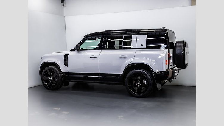 2022 Approved Land Rover Defender 110 Fuji White AWD D300 HSE X-Dynamic