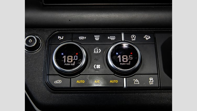 2022 Approved Land Rover Defender 110 Fuji White AWD D300 HSE X-Dynamic