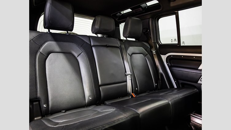 2022 Approved Land Rover Defender 110 Fuji White AWD D300 HSE X-Dynamic