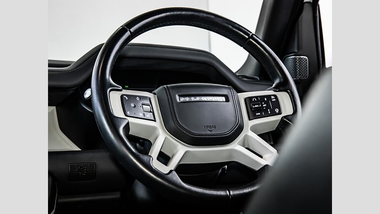 2022 Approved Land Rover Defender 110 Fuji White AWD D300 HSE X-Dynamic