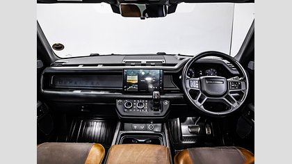 Defender 110 12