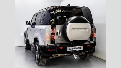 Defender 110 6