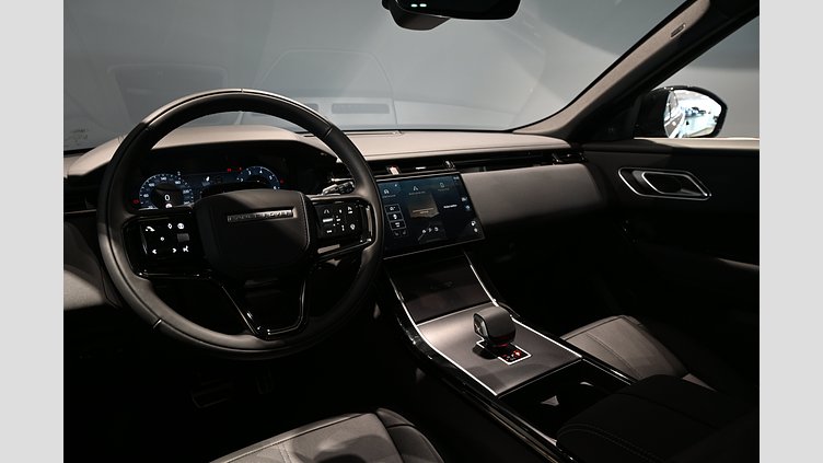 2026 Ny Land Rover Range Rover Velar Santorini Black (svart färg) P400 Bensin Mild Hybrid Kort hjulbas (SWB) Belgravia Edition