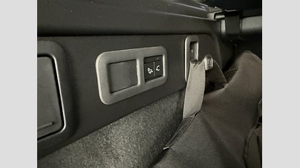 Range Rover Velar 20
