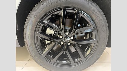 Range Rover Velar 6