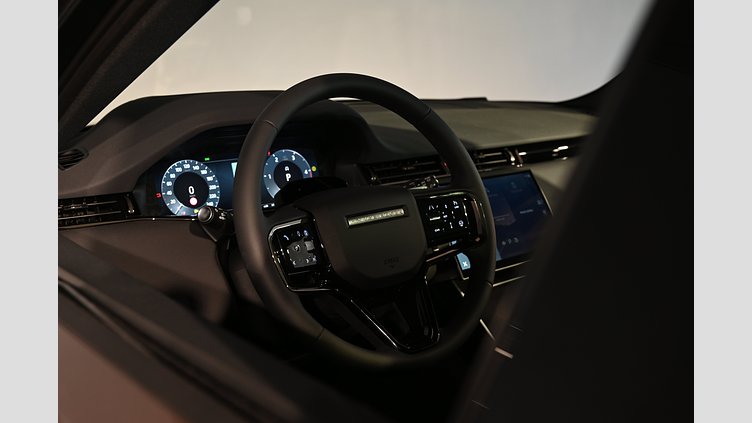 2026 Begagnad Land Rover Range Rover Evoque Corinthian Bronze AWD D200 MHEV Hoxton Edition