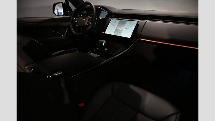 2025 Ny Land Rover Range Rover Sport Santorini Black P460e Bensin Plug-in Hybrid Kort hjulbas (SWB) Dynamic SE