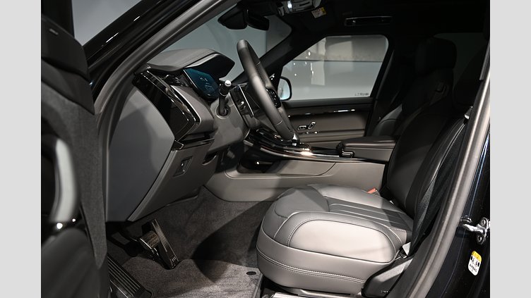 2025 Ny Land Rover Range Rover Sport Santorini Black P460e Bensin Plug-in Hybrid Kort hjulbas (SWB) Dynamic SE