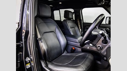 Defender 110 16
