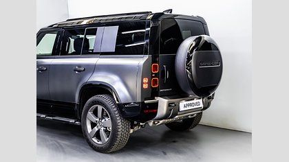 Defender 110 8