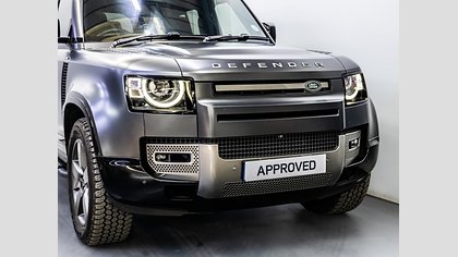Defender 110 2