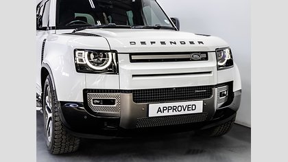 Defender 110 2
