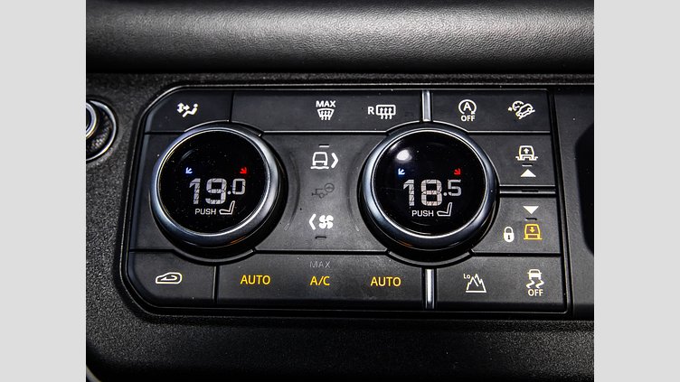 2022 Approved Land Rover Defender 110 Fuji White AWD D300 HSE X-Dynamic