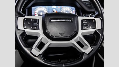 Defender 110 12