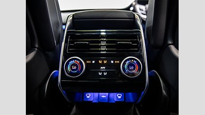 Range Rover 12