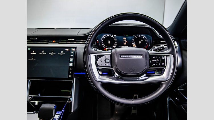2025 Approved Land Rover Range Rover Santorini Black AWD 4.4 Autobiography