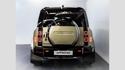 Defender 110 7