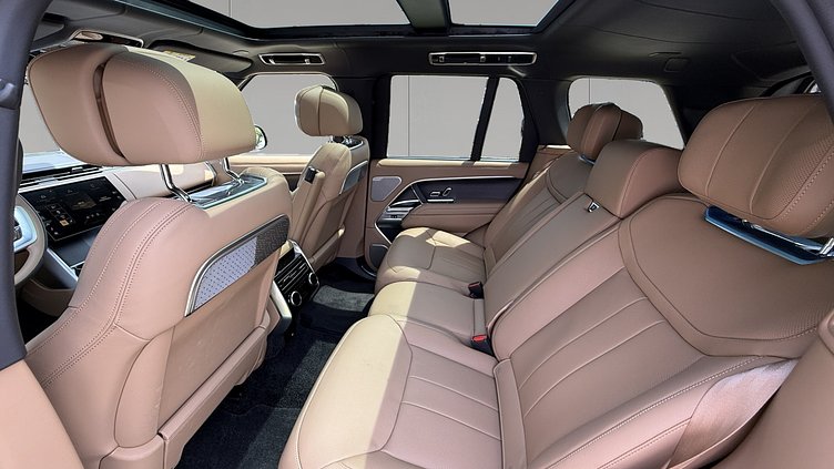 2026 Approved Land Rover Range Rover Santorini Black D350 mild hybrid dízelmotor Autobiography SWB