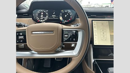 Range Rover 15