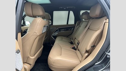 Range Rover 18