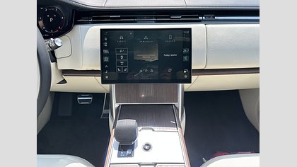 Range Rover 15