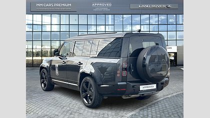 Defender 130 4