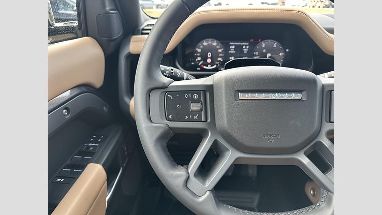 2026 Używany Land Rover Defender 130 Carpathian Grey D350 MHEV z silnikiem wysokoprężnym X-Dynamic HSE