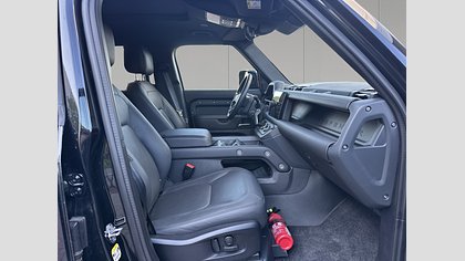 Defender 110 7