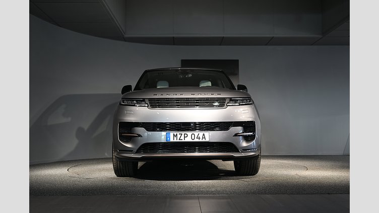 2025 Begagnad Land Rover Range Rover Velar Eiger Grey AWD P460e Dynamic SE