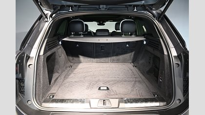 Range Rover Velar 25