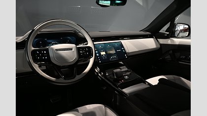 Range Rover Velar 12