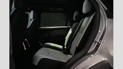 Range Rover Velar 15
