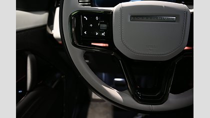 Range Rover Velar 18