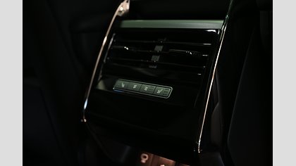 Range Rover Velar 24