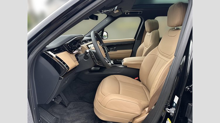2025 Używany Land Rover Range Rover Sport Czarny Santorini Black D250 Diesel MHEV Standard Wheelbase SE